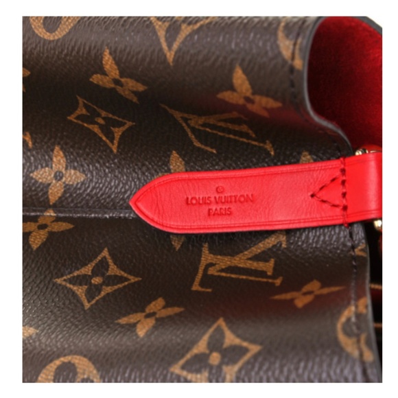 Louis Vuitton Neonoe - Picture 6 of 9